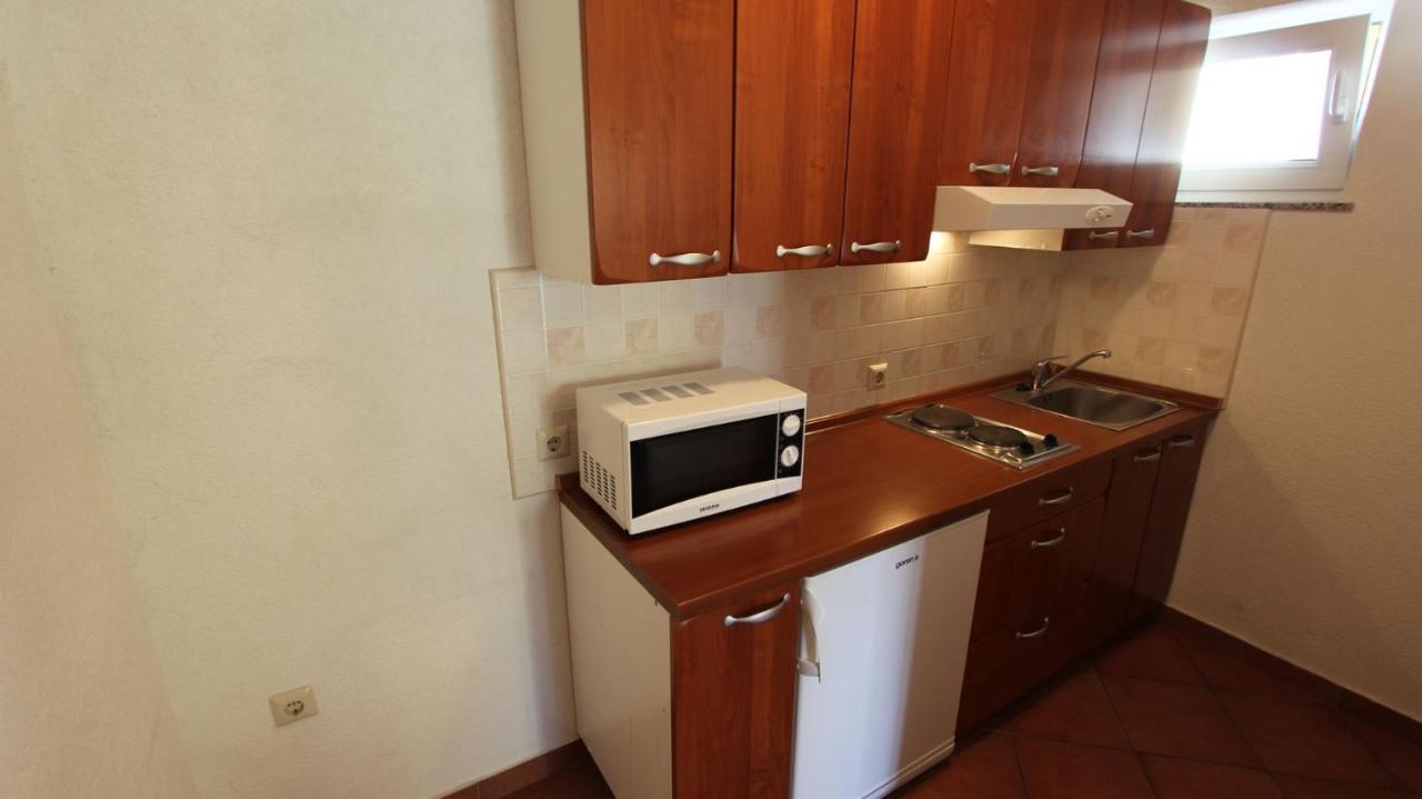 Apartments Serbecic 马林斯卡 外观 照片