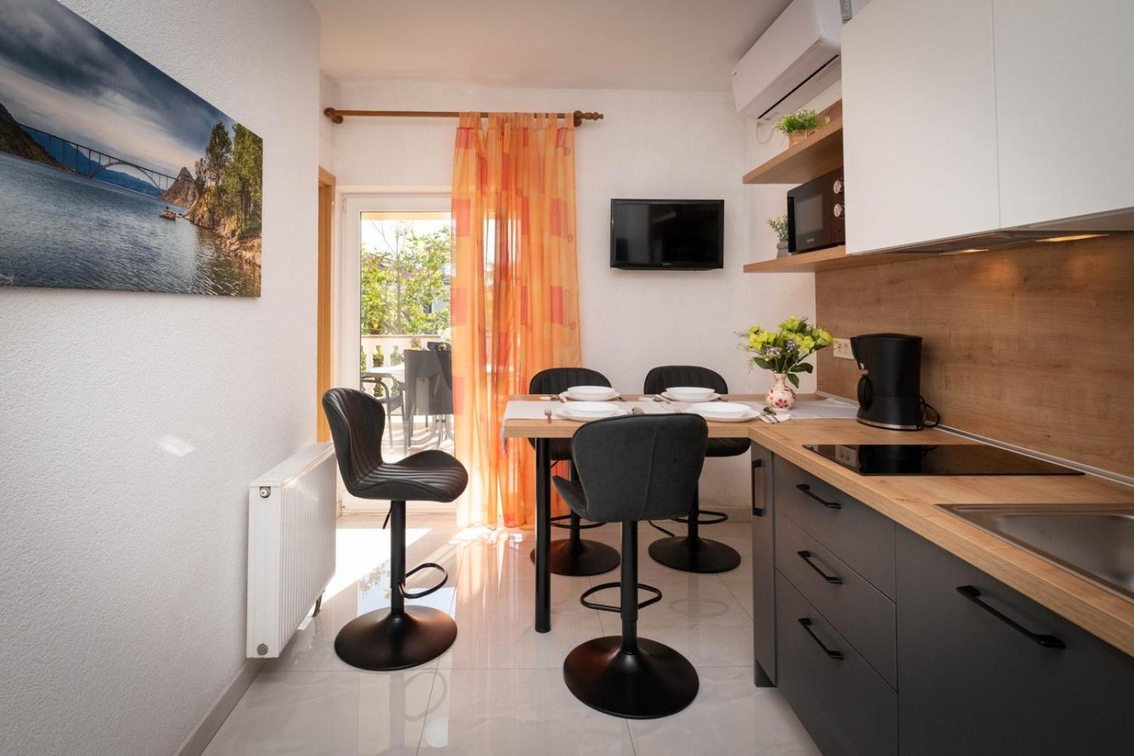 Apartments Serbecic 马林斯卡 外观 照片